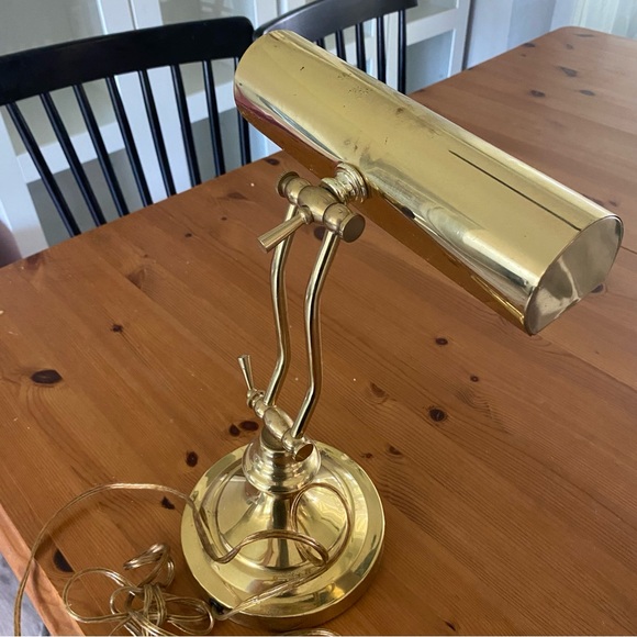Vintage Brass Lamp - Picture 3 of 7